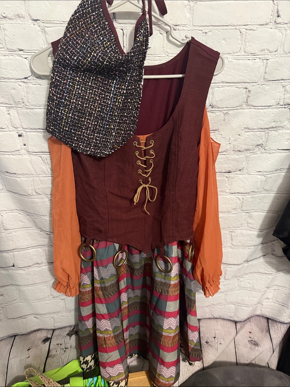 Spirit Halloween hocus pocus Mary Sanderson new dress costume adult large